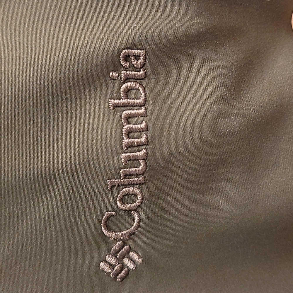 Columbia Jacket Size XL